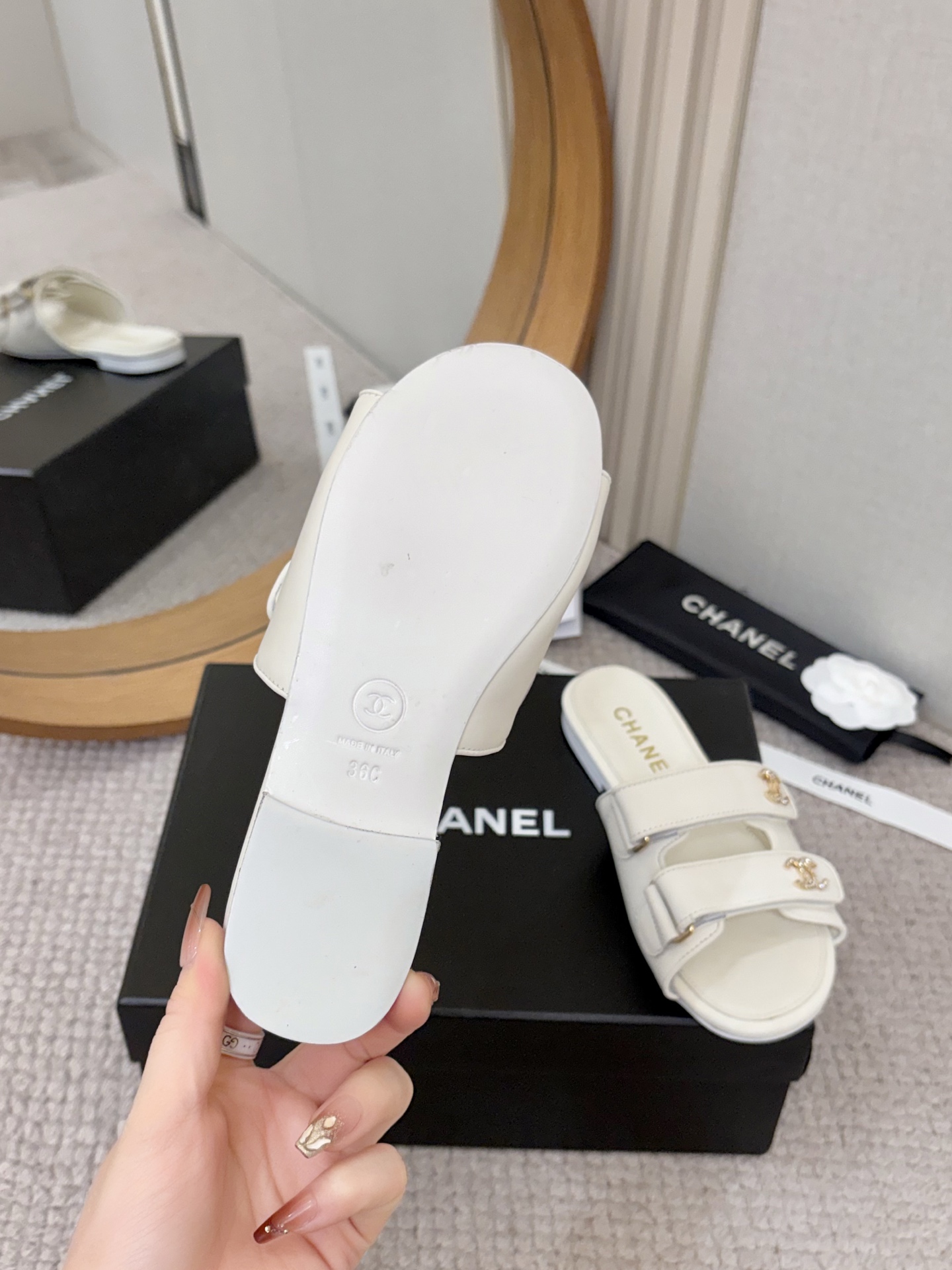 Women's high heels